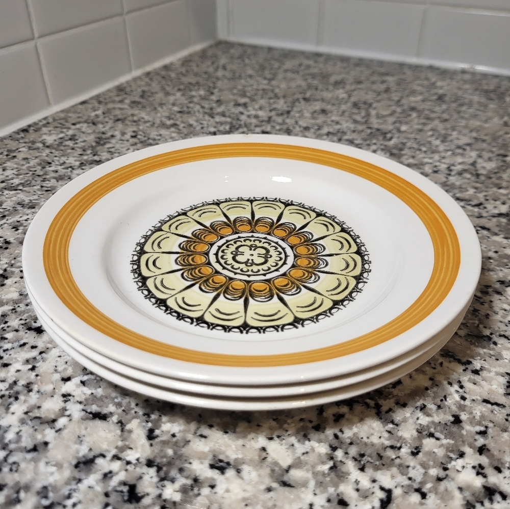 Retro Kathie Winkle Cordoba Side Plates